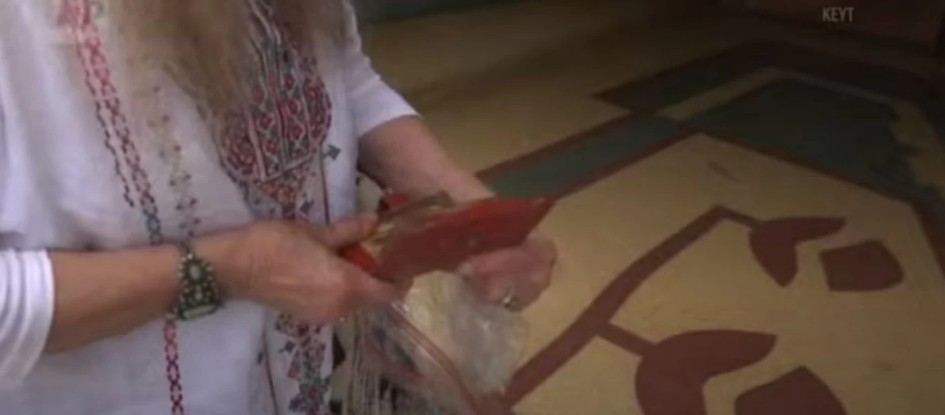 ΗΠΑ: Πορτοφόλι βρέθηκε μετά από… 46 χρόνια – Επιστράφηκε στην ιδιοκτήτρια του (βίντεο)